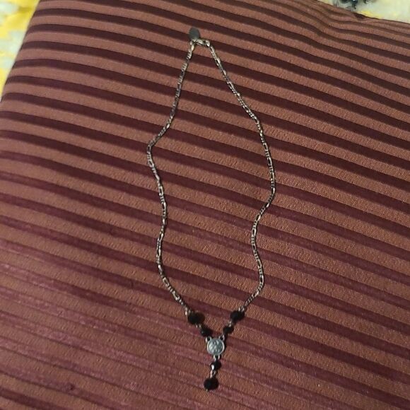 4 Black And Silver Toned Necklaces And 1 Bracelet - Picture 6 of 10